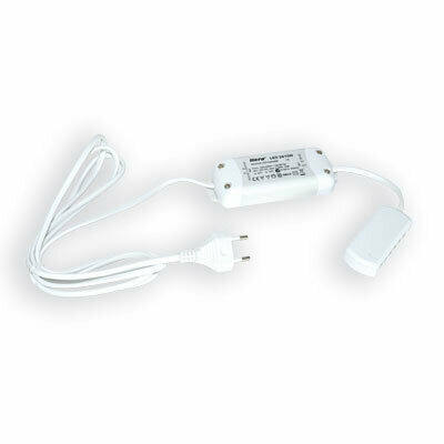 LED trafo 30 Watt. Met 12 x 24V-LED-aansluitingen